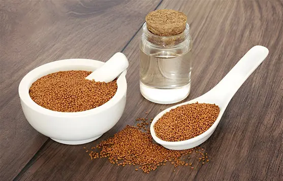 "تأثير الأحماض الدهنية الأساسية على نضارة البشرة ومرونتها وصحتها العامة بشكل طبيعي وفعال."

